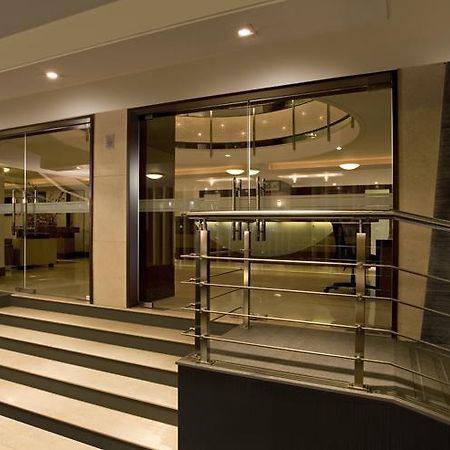 Kapila Business Hotel Пюн Екстериор снимка